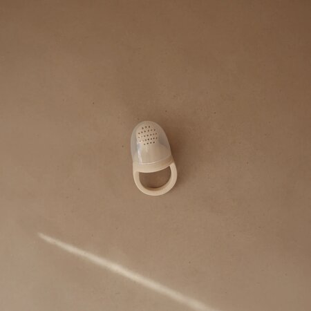 Dispozitiv de hranire tip suzeta, 2 bucati, Shifting Sand, Mushie 605086