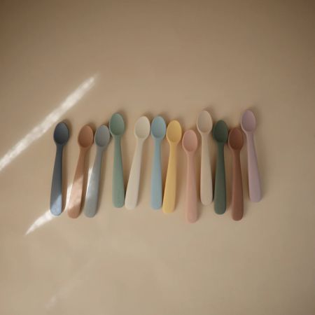 Lingurite din silicon, +6 luni, 2 bucati, Soft Lilac, Mushie 605627