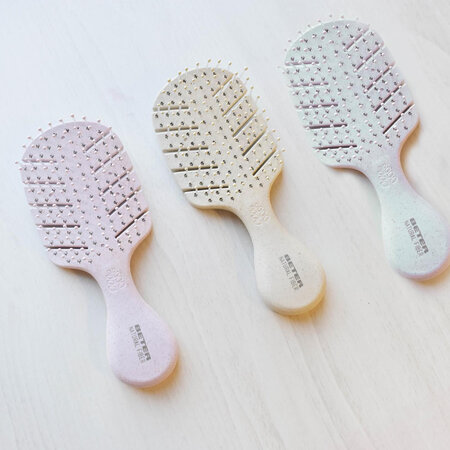 Perie mini din fibre naturale, 1 bucata, diverse culori, Beter 620448