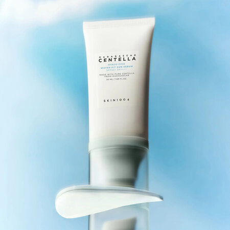 Pachet Serum pentru fata cu SPF50 PA++++, Acid Hyaluronic si Centella Hyalu-Cica, 2x50ml, Skin1004 621959