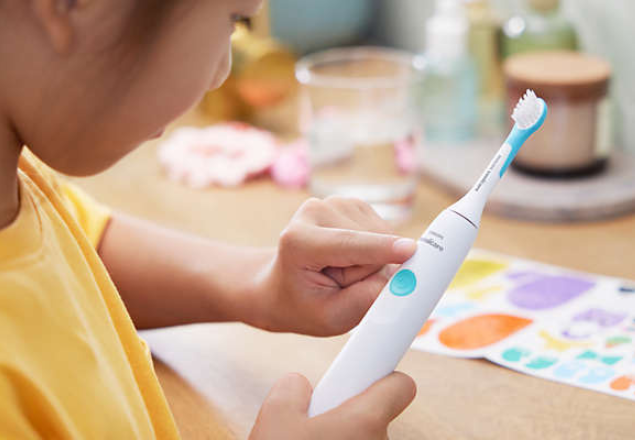 Periuta de dinti electrica pentru copii Sonicare For Kids, HX3601/01, Design a Pet Edition, Philips