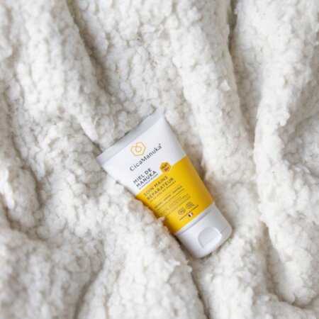 Crema reparatoare pentru ingrijirea mainilor Bio cu 5% miere de manuka IAA15+, 50 ml, Cicamanuka 631410
