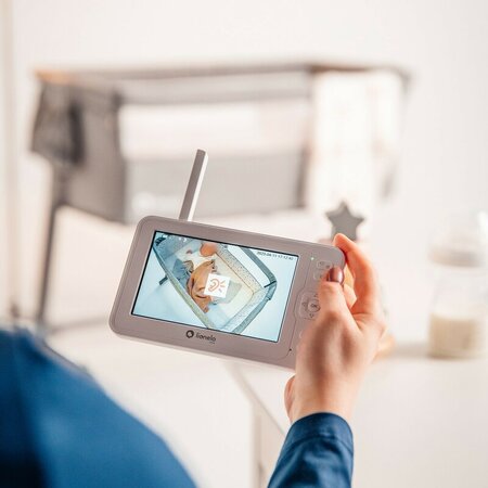 Video Monitor wi-fi cu senzor de temperatura si comunicare bidirectionala Babyline 6.2, White, Lionelo 638128