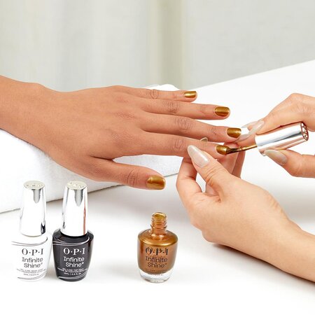Lac de unghii cu efect de gel Infinite Shine, Stunstoppable, 15 ml, Opi 643259