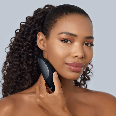 Perie pentru masaj facial 6 in 1 Sonic Thermo, Black, Geske 645941