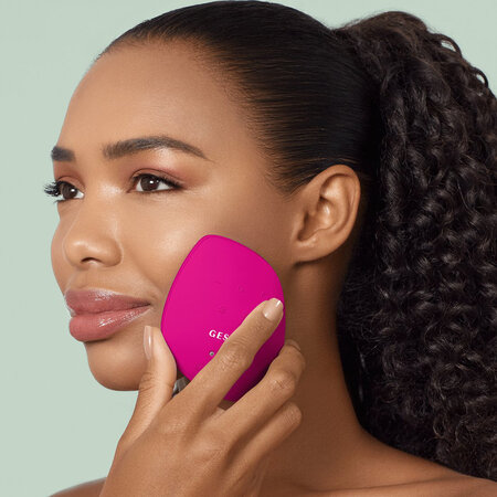 Dispozitiv multifunctional 9 in 1 Sonic Warm & Cool Mask, Magenta, Geske 646038