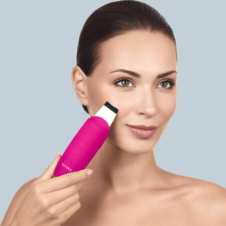 Dispozitiv pentru curatare faciala 9 in 1 MicroCurrent kin Scrubber&Blackhead Remover, Magenta, Geske 646156