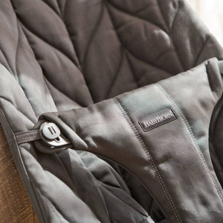 Balansoar Bliss cu aspect delicat de petala, 3,5 - 13 kg, Antrachite, BabyBjorn 652804