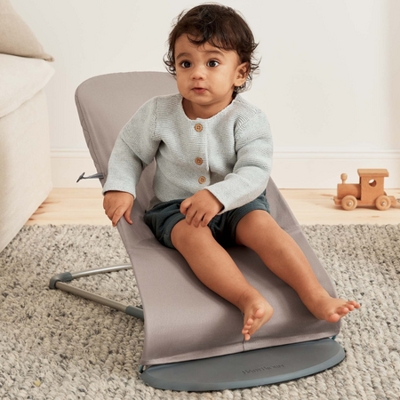 Balansoar Bliss cu bara de jucarii inclusa, 3.5 - 13 kg, Sand Grey, BabyBjorn 652862