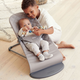 Balansoar Bliss cu bara de jucarii inclusa, 3.5 - 13 kg, Sand Grey, BabyBjorn 652868