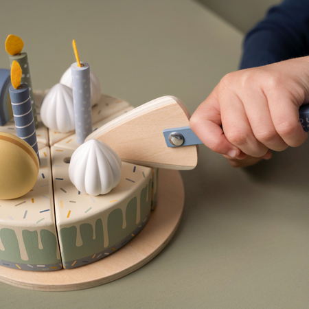 Tort aniversar din lemn cu decoratiuni, 3 ani+, Albastru, Little Dutch 655813