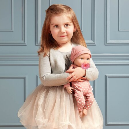 Papusa bebelus cu pijamale si caciulita roz, +2 ani, Lullababy 655851