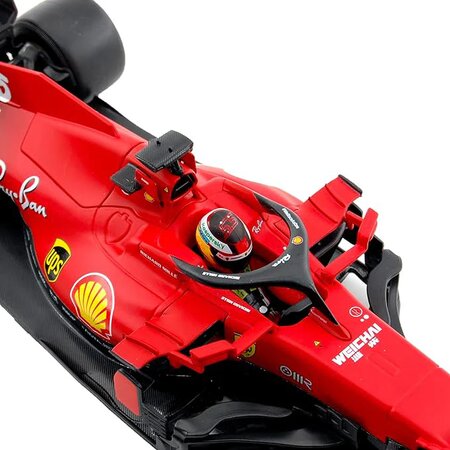 Masinuta Ferarri SF-23 cu casca Carlos Sainz, +14, Flat Red, Bburago 665124