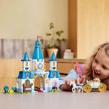 Castelul si caleasca Cenusaresei, 43275, + 6 ani, Lego 679412
