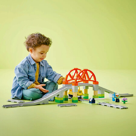 Set de extindere Pod si sine de cale ferata Duplo, 10426, + 2 ani, Lego 682250