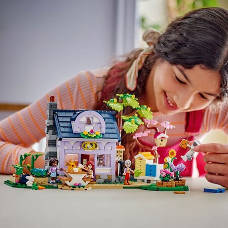 Casa apicultorilor si gradina cu flori Friends, 42669, + 12 ani, Lego 682527