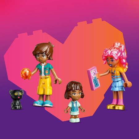 Magazin de dulciuri din orasul Heartlake Friends, + 6 ani, 42649, Lego 682636