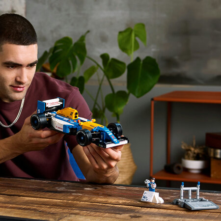 Williams Racing FW14B si Nigel Mansell Icons, + 18 ani, 10353, 799 piese, Lego 686168