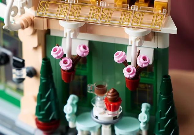 LEGO Icons - Cafenea Franțuzească (10362)