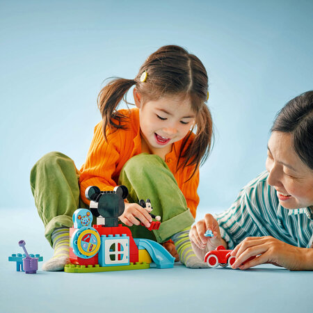 Clubul si masina lui Mickey Mouse Duplo, +2 ani, 10454, Lego 689714