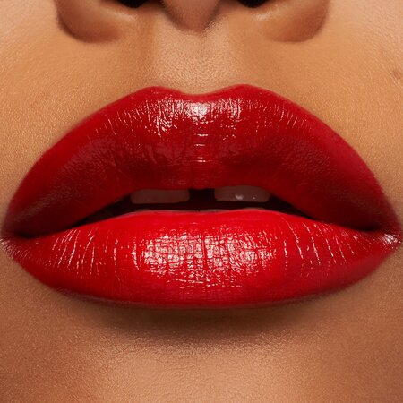 Ruj satinat Color Riche, 300 Le Rouge Paris, 4.8 g, Loreal Paris 691102