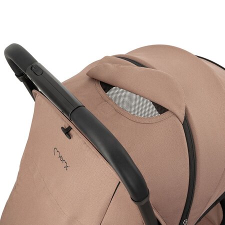 Carucior sport pentru copii Auto-folding Andrea, 0-22 kg, Brown, Momi 696634