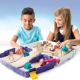 Kinetic Sand in cutie cu accesorii si maner, Spin Master 459606