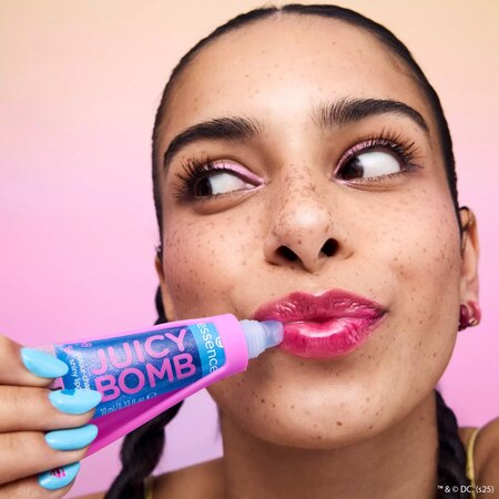 Luciu de buze Juicy Bomb Colour-Chaning Superman, 10 ml, Essence 700743