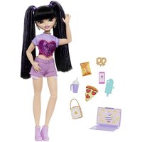 Papusa Dream Besties, Renee, Vlogger de Calatorii si Gastronomie, 4 ani+, Barbie