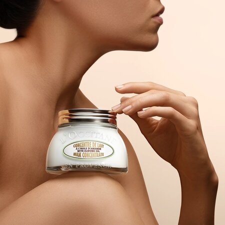Lapte Concentrat pentru Fermitatea Pielii Almond Milk, 200 ml, L'Occitane 706676