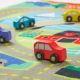 Covoras rutier cu masinute din lemn, Round the Town, 3 ani+, Melissa & Doug 713240