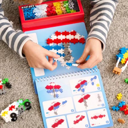 Set de activitati, Mijloace de Transport, 5 ani+, 125 piese, Plus-Plus 716584