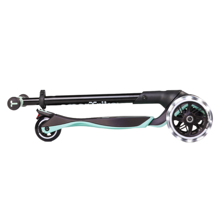 Trotineta Xtend Ride-on Scooter, Soft Green, 1-12 ani, SmarTrike 717221