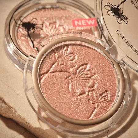 Pudra iluminatoare More Than Glow, 040 Absolute Blushin' Bright, 5.9 g, Catrice 718307