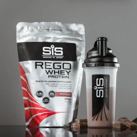 Pudra proteica cu aroma de ciocolata Rego Whey Protein, 450 g, SiS 720759