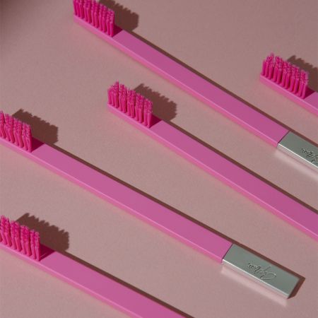 Periuta de dinti Silver, Bubblegum Pink, Soft, 1 bucata, Apriori 724719