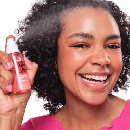 Spray de fixare hidratant pentru machiaj Bouncy Plump, 50 ml, Essence 726888