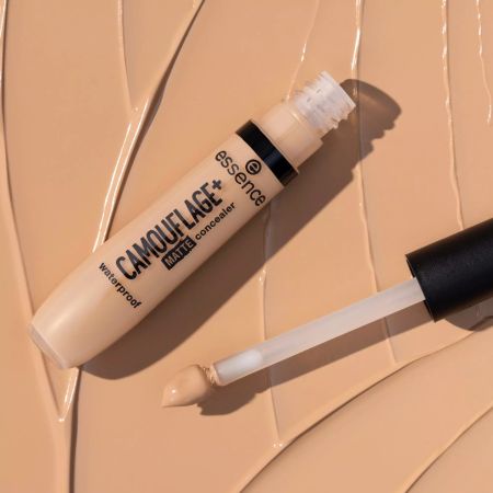 Corector cu acoperire completa Camouflage + Matt, 180, 8 ml, Essence 726949