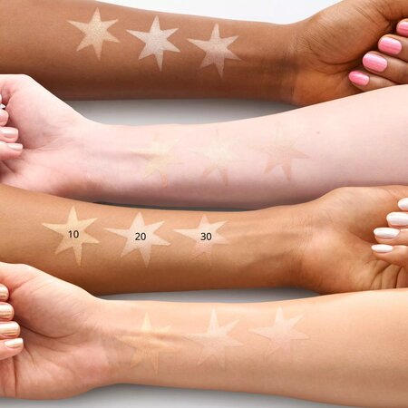 Iluminator crema Bouncy Glow Soft Touch, 20 glazed dew, 4 g, Essence 727489