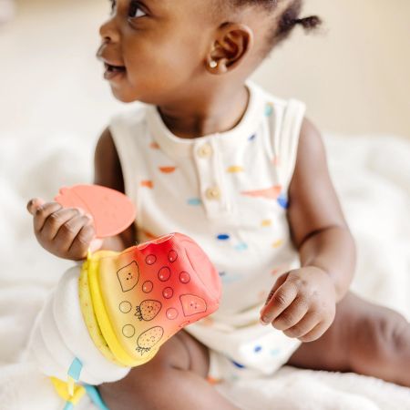 Jucarie pentru bebelusi Paharul de ceai cu bule, 0 luni+, Melissa & Doug 727886