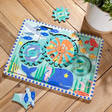 Puzzle din lemn cu rotite dintate, Ocean, 3 ani+, 18 piese, Melissa & Doug 727951