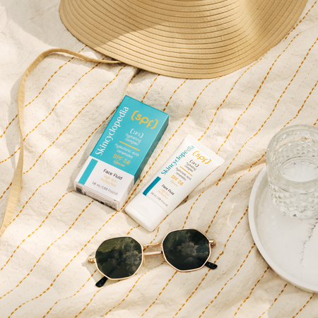 Fluid cu protectie solara SPF 50 pentru ten, cu acid hialuronic si ceramide, 50 ml, Skincyclopedia 728933