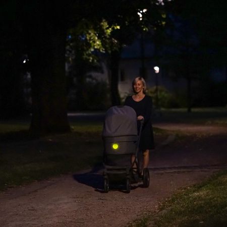 Breloc luminos cu Led de siguranta pentru rucsac, Light & Go, 1 bucata, Reer 729587