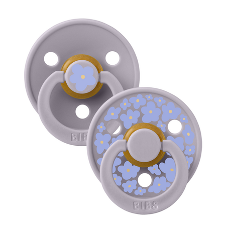 Set 2 suzete din latex cu tetina rotunda Colour Studio, Fossil Grey, Flower, 0 luni+, Bibs 729928