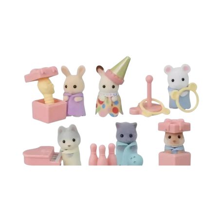 Figurina surpriza Petrecerea, 3 ani+, Sylvanian Families