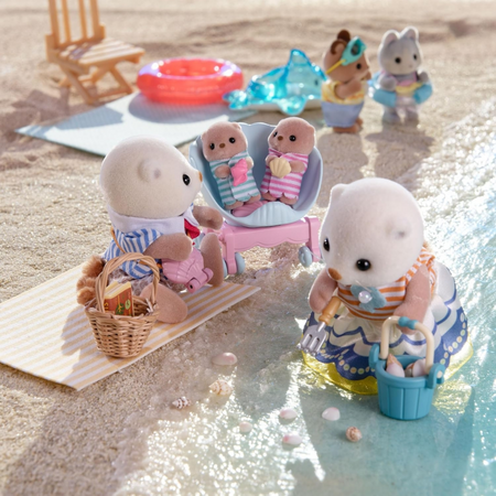 Figurine Familia Vidrelor de Mare, 3 ani+, Sylvanian Families 732129