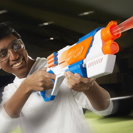 Blaster cu sageti din spuma, N Series Strikeback, 8 ani+, Nerf 733523