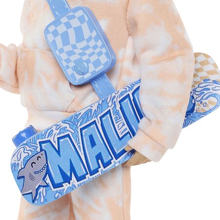 Papusa Ken cu accesorii Dream Besties, 4 ani+, Barbie 733904