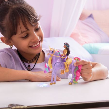 Set Papusa Sophia si Unicornul Lightstar, 4 ani+, Unicorn Academy 735122