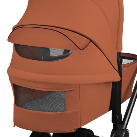 Carucior reversibil 2 in 1 cu landou si ventilatie 3D Mika Plus, pana la 22 kg, Maro, Lionelo 737066